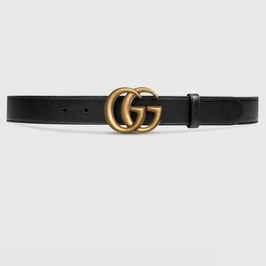 Gucci Black Belt w/Gold GG Buckle MAKE ME AN OFFER! Offers are always welcome 🤗